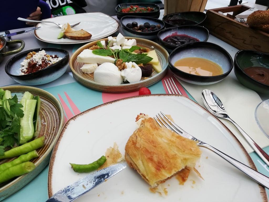 HuQQa Emaar - Best Shisha & Breakfast in İstanbul fotoğraf 6