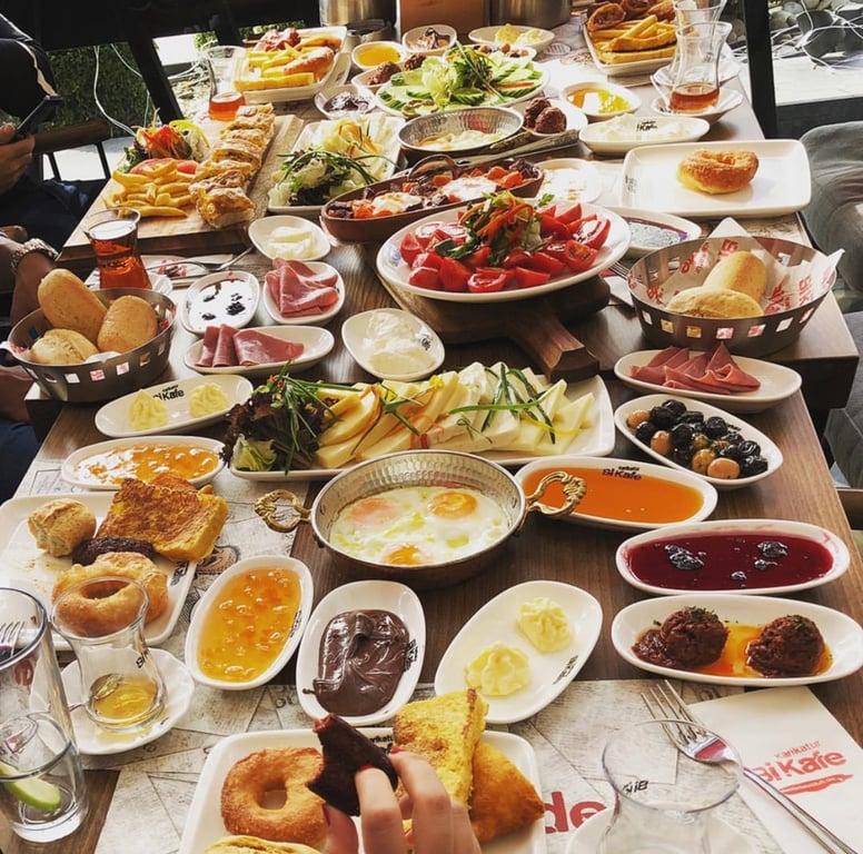 Karikaturbikafe fotoğraf 9