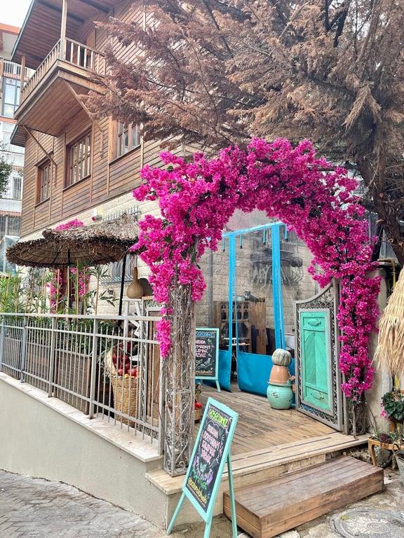 Çeşme Bazlama Kahvaltı Bağdat Caddesi Şaşkınbakkal fotoğraf 8