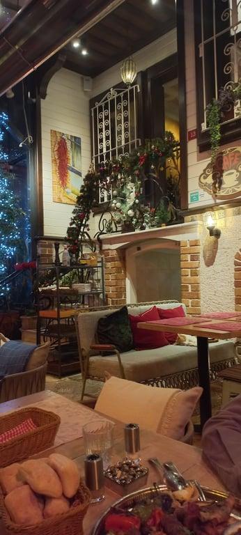 dubb Ethnic Restoran