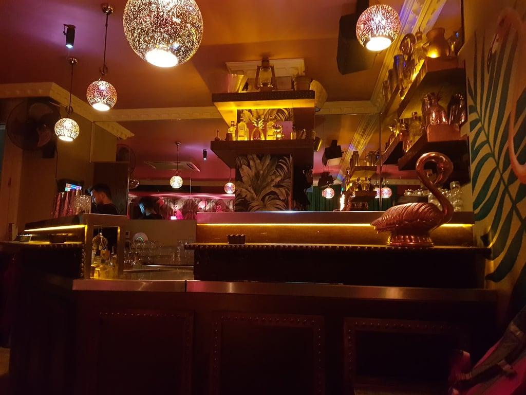 Alexandra Cocktail Bar fotoğraf 9