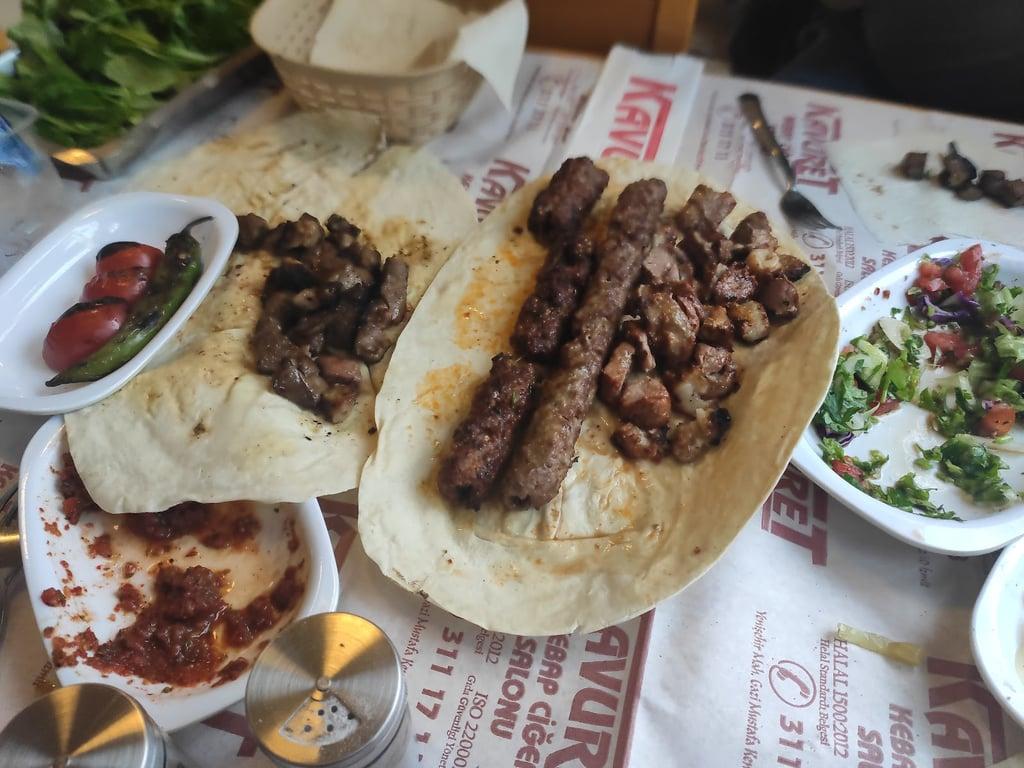 Kavuret Kebap Ciğer Salonu fotoğraf 5