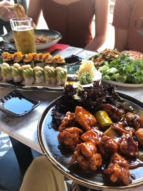 Naomi Sushi Bar | Bebek fotoğraf 4