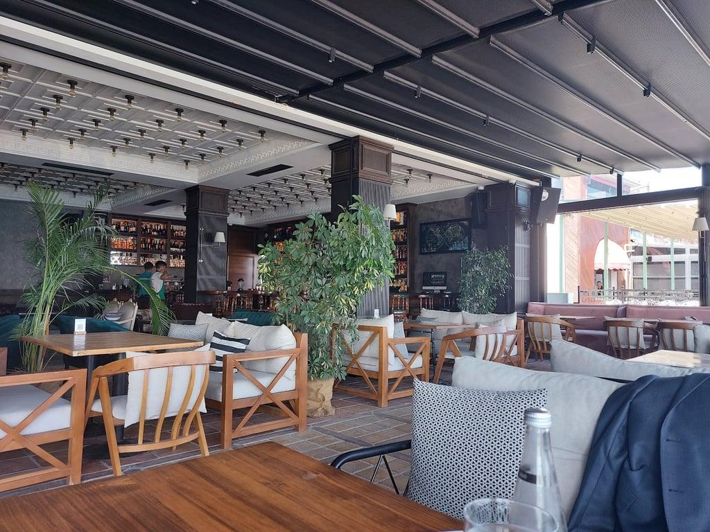 The Roof Kingdom Kitchen & Bar fotoğraf 2