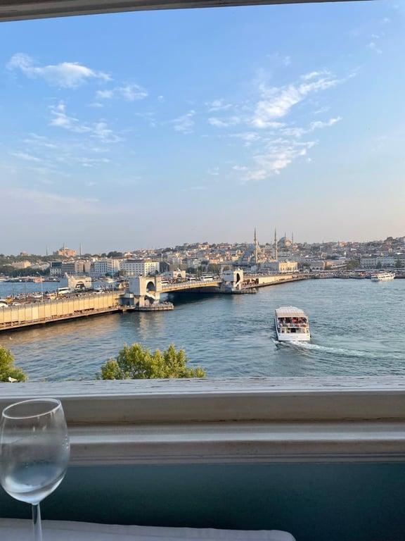 Tarihi Karaköy Balık Lokantası Grifin fotoğraf 1