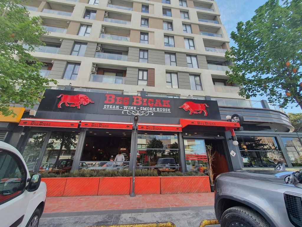 Beş Bıçak Steak House - Kasap fotoğraf 13