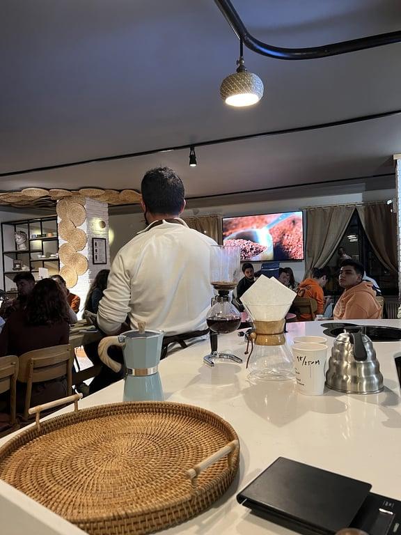 Top Roasters Coffee Factory fotoğraf 4