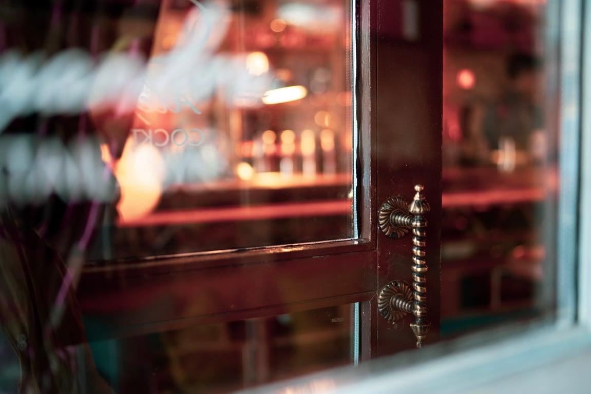 Alexandra Cocktail Bar