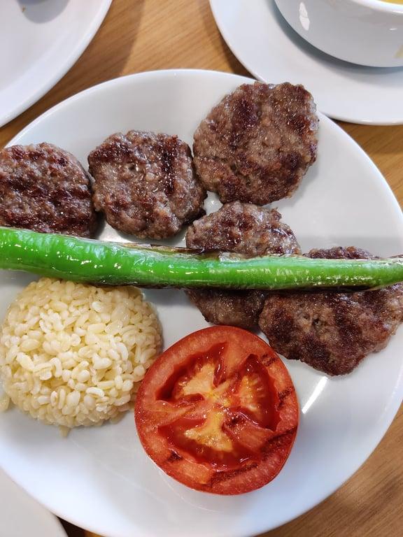 Karpi Trabzon Pidesi Ve Akçaabat Köftesi fotoğraf 6
