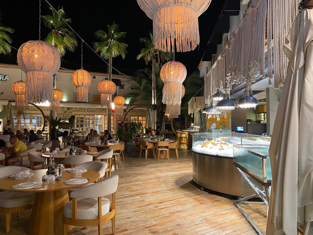 NUKU ALAÇATI : SEAFOOD RESTAURANT fotoğraf 9