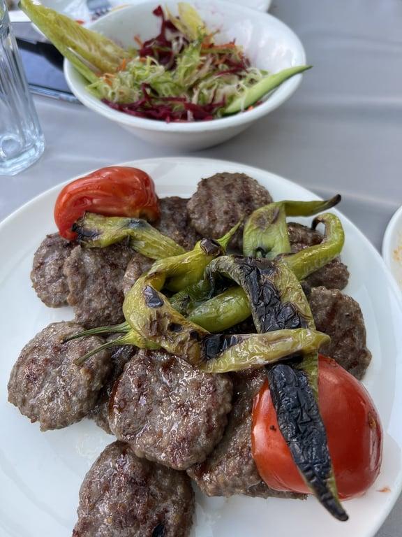 Cemilusta Akçaabat Köftecisi fotoğraf 5