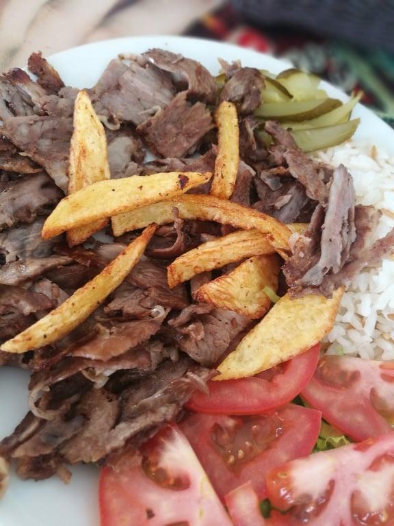 Beşiktaş Önder Büfe Döner fotoğraf 3