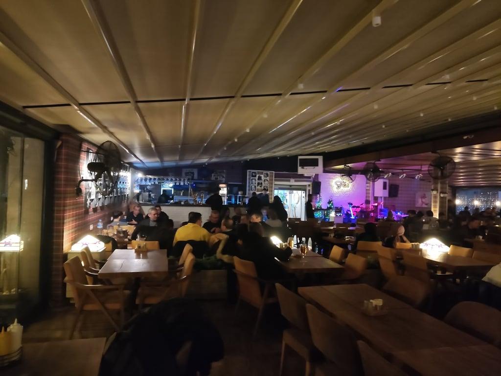 FLZ Cafe & Restaurant fotoğraf 4