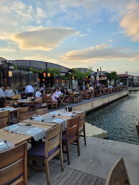 Ferdi Baba Restaurant - MarinAlaçatı fotoğraf 6