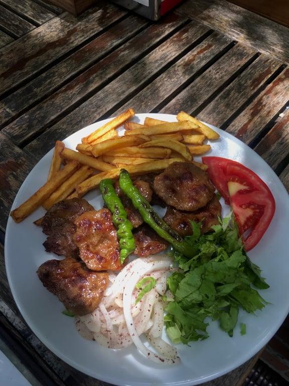 Filia Emirgan Köftecisi fotoğraf 3