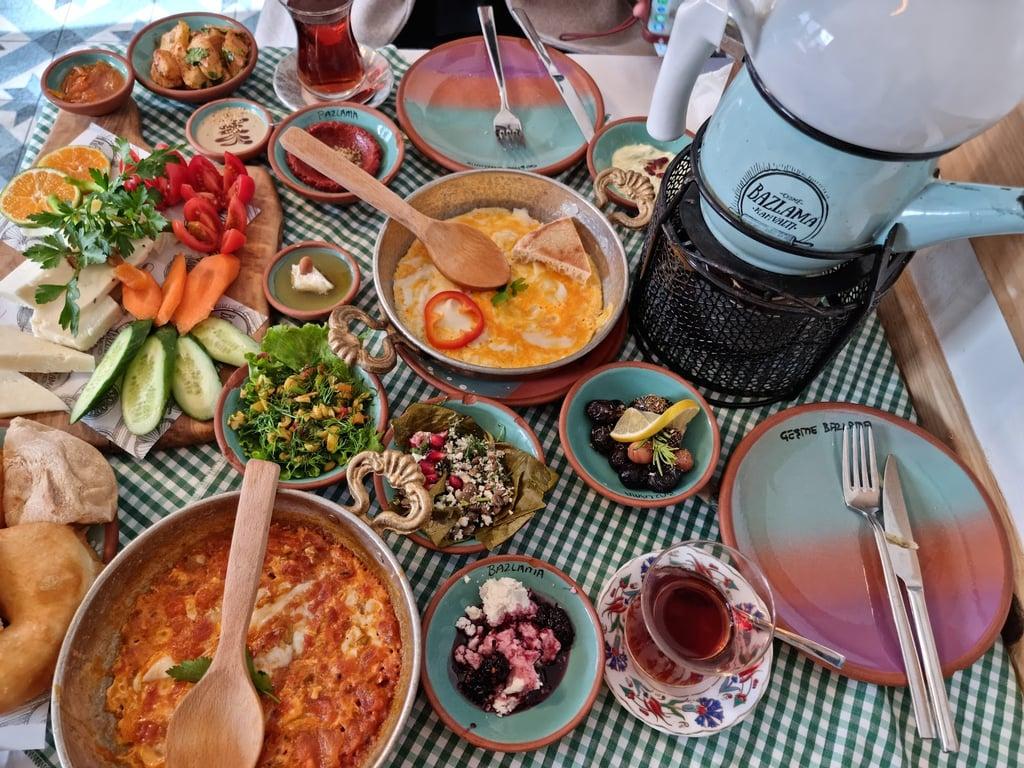 Çeşme Bazlama Kahvaltı Nişantaşı 1 fotoğraf 10