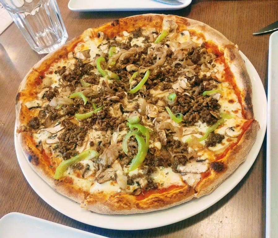 Olive's Pizzeria fotoğraf 10