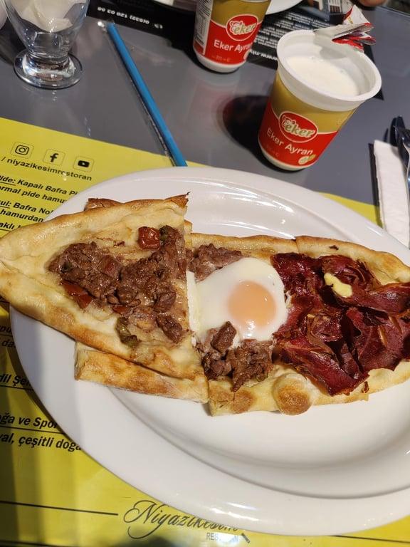 Niyazi Kesim Restoran Bafra Pidesi fotoğraf 2