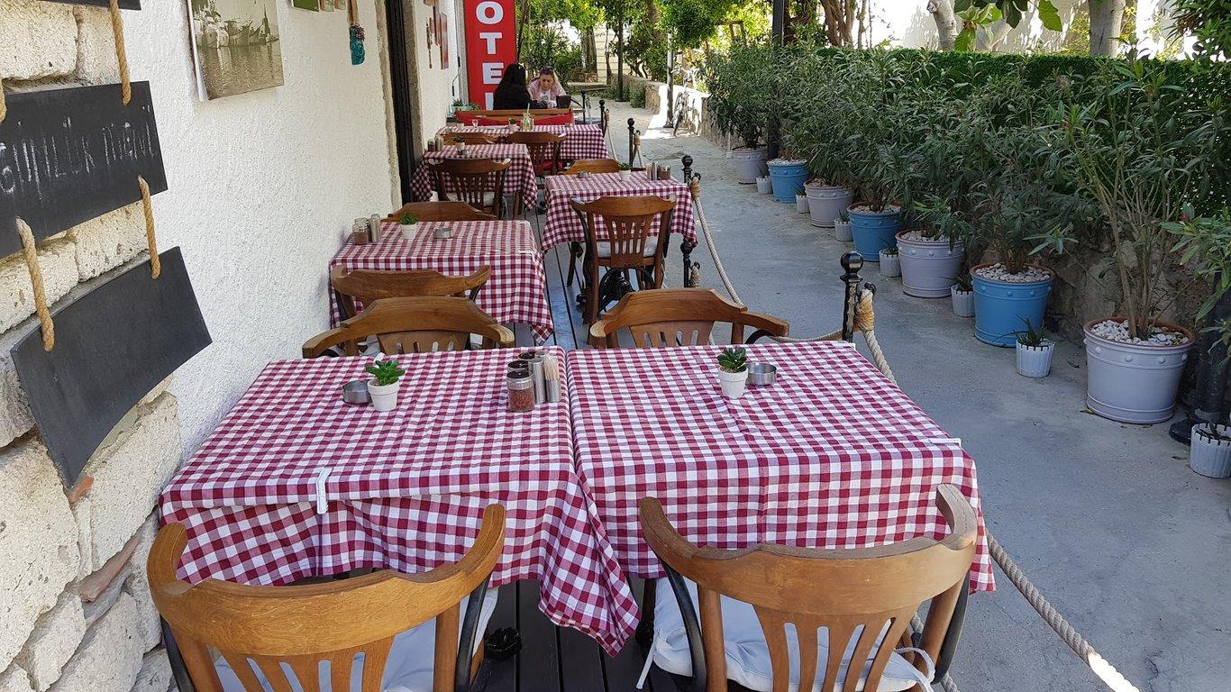 Naanem Alaçatı Restaurant&Cafe fotoğraf 5