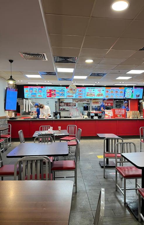 Arby's - Venezia Mega Outlet AVM Şubesi