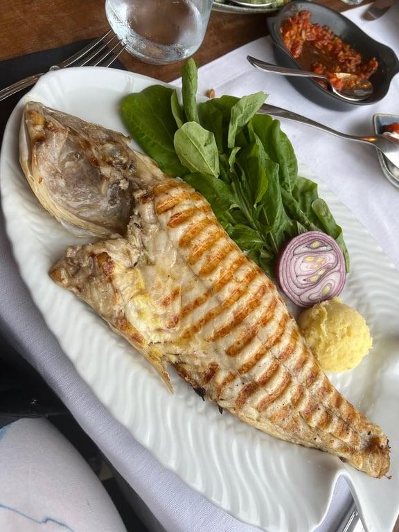 Memedof Balık Restaurant fotoğraf 4