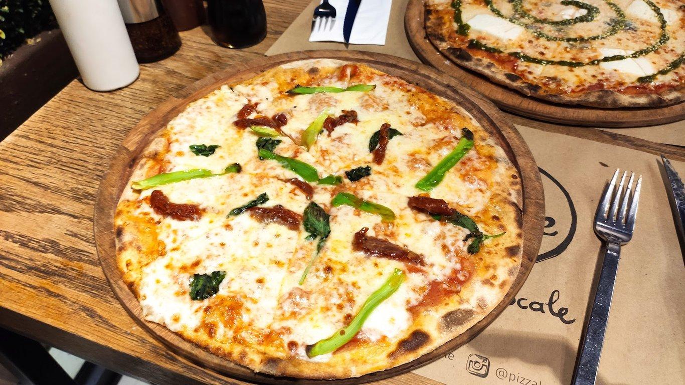 Pizza Locale fotoğraf 9