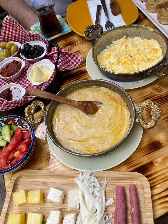 Galata Süheyla (Breakfast & Dinner)