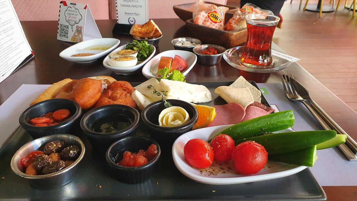 Kirpi Erenköy fotoğraf 8