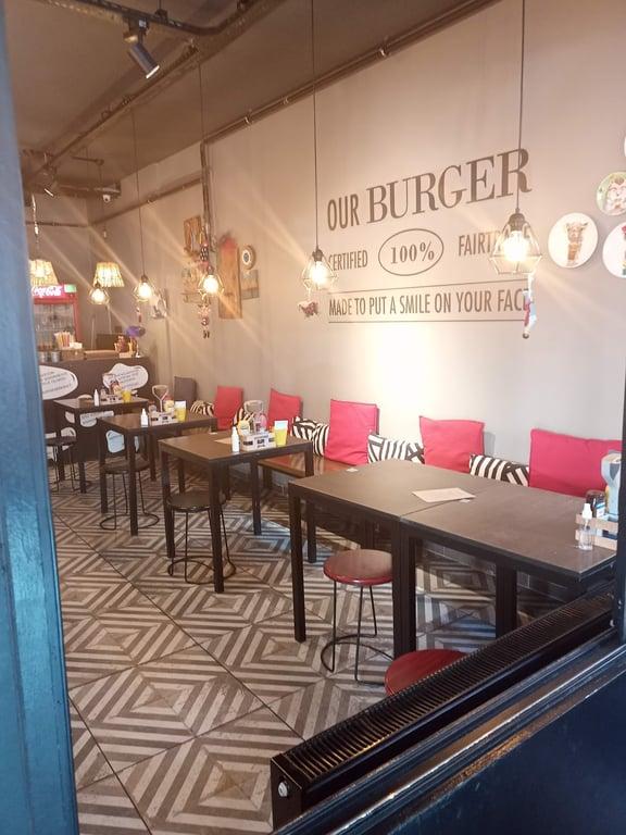 Etmanyak Burger&Sosis