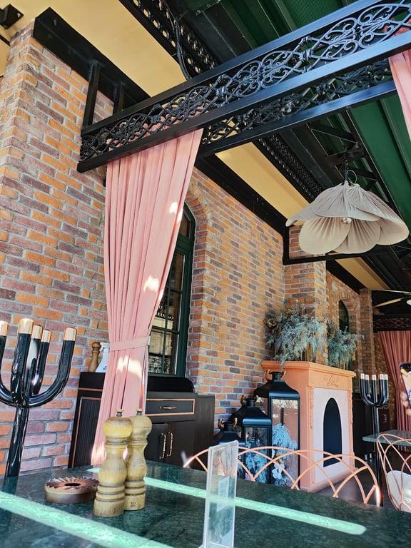 Louise Cafe Brasserie & Loft fotoğraf 4