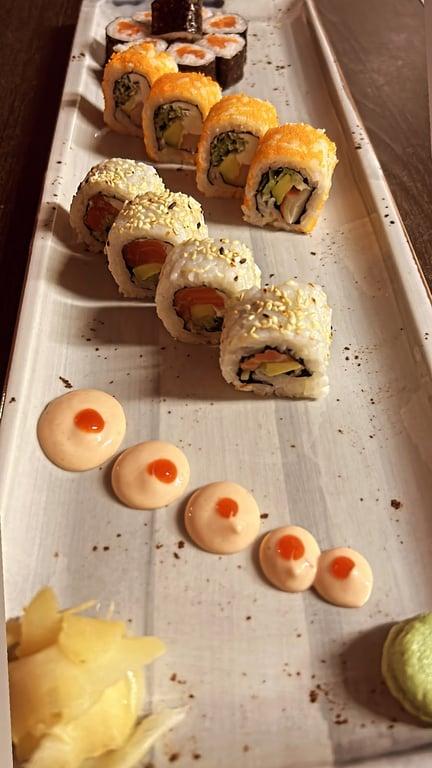 Asaka Sushi & Chinese fotoğraf 6