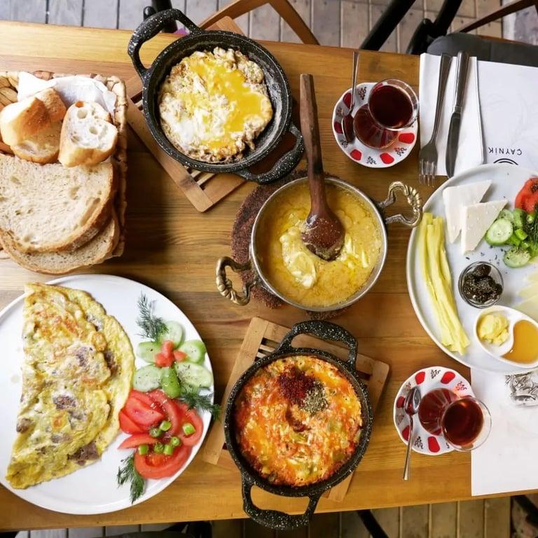 Çaynik Cafe | Ortaköy Kahvaltı, Çay ve Tatlı fotoğraf 5