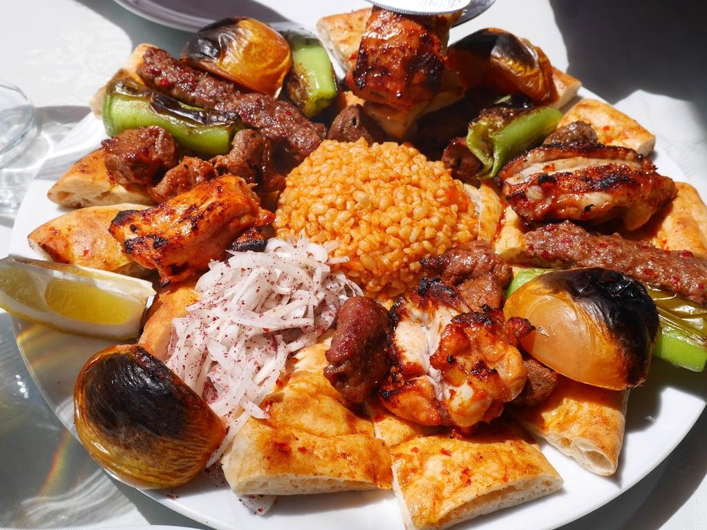 MC Döner Hatay Sofrası - Antik Akdeniz Restaurant fotoğraf 6