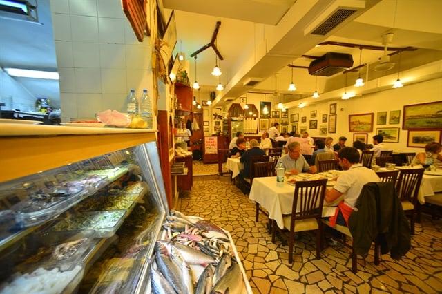 Ogün Restaurant fotoğraf 3