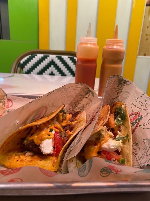 Superr Taco fotoğraf 3