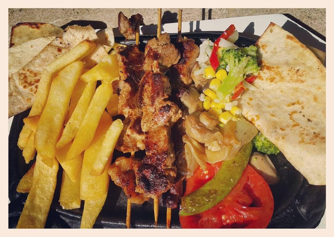 Mistral Bay Steak & Wine House fotoğraf 5