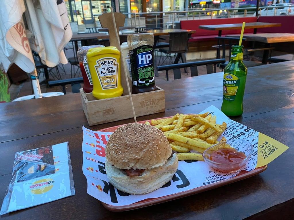 Go Burger Pub Kadıköy fotoğraf 14