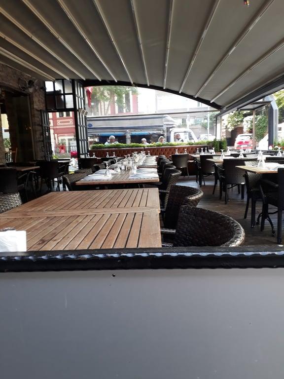 Tiryaki Yeniköy Kebab Restaurant - Sarıyer'in En Gözde Mekanı fotoğraf 7