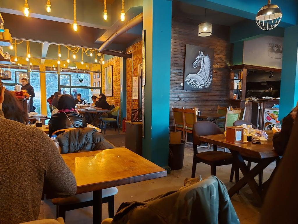 Old Balat Cafe & kitchen