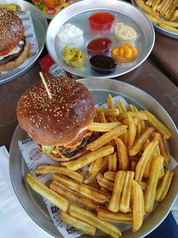 Burger Republic Alaçatı fotoğraf 8