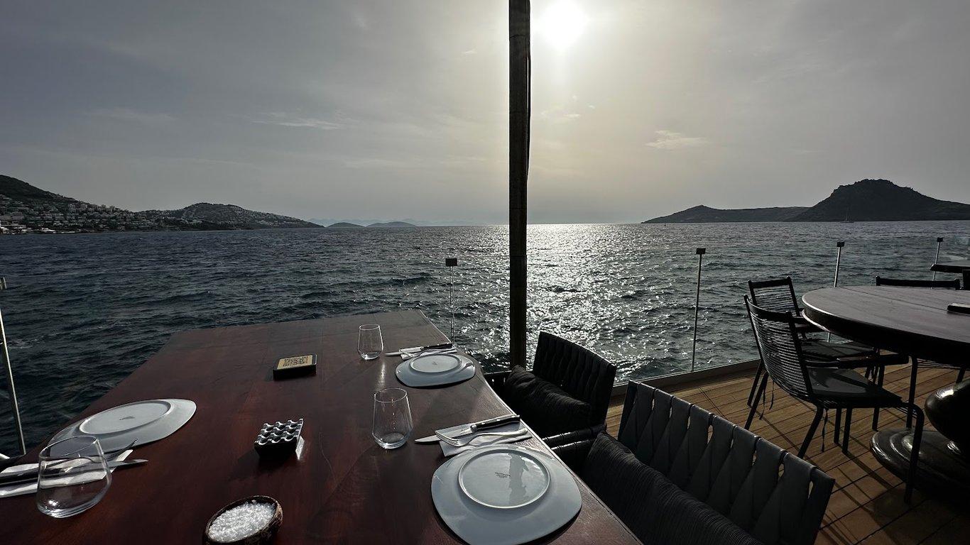 Nusr-Et Steakhouse Yalıkavak Marina fotoğraf 2