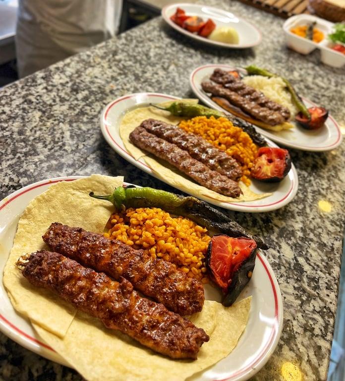 Tarihi İstanbul Sofrası fotoğraf 2
