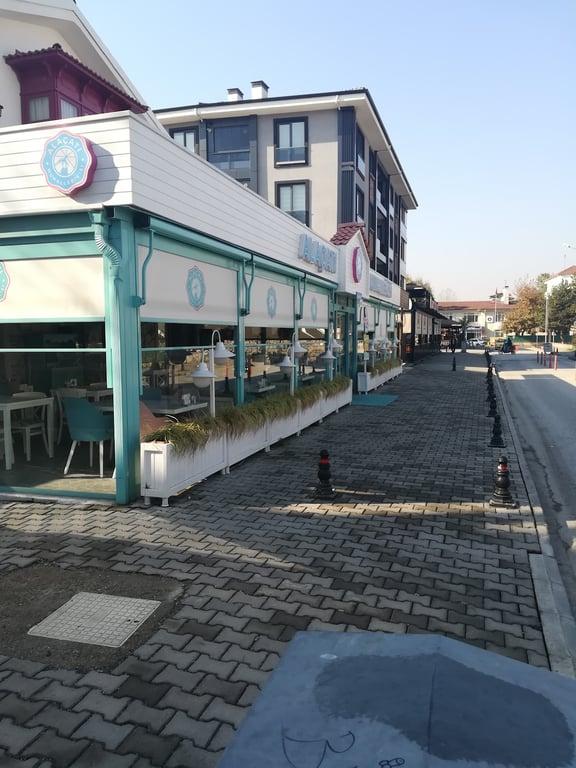 Alaçatı Muhallebicisi Düzce Cadde fotoğraf 4
