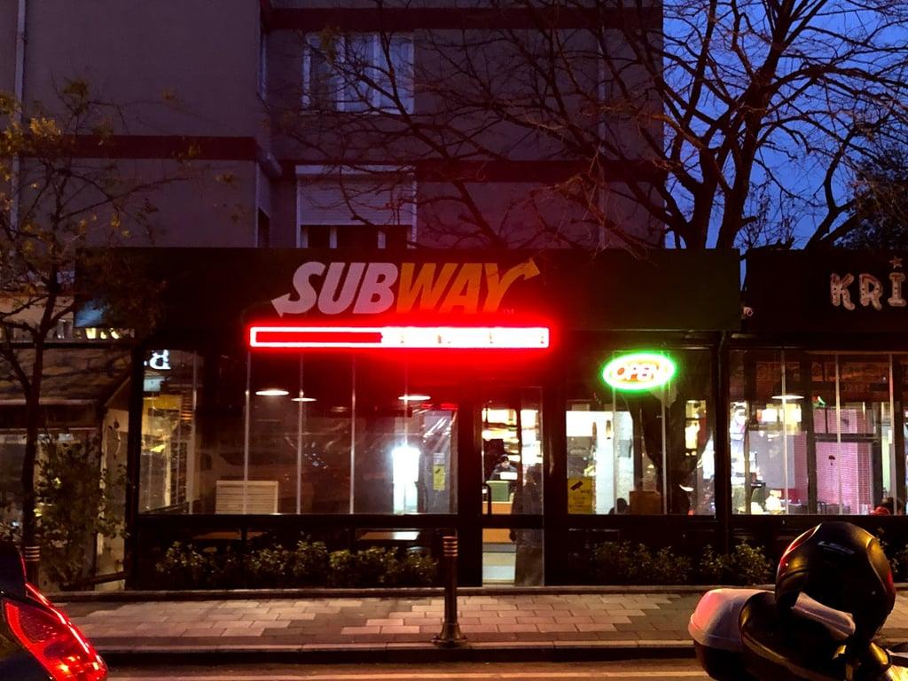 Subway Beşiktaş (yıldız) fotoğraf 2