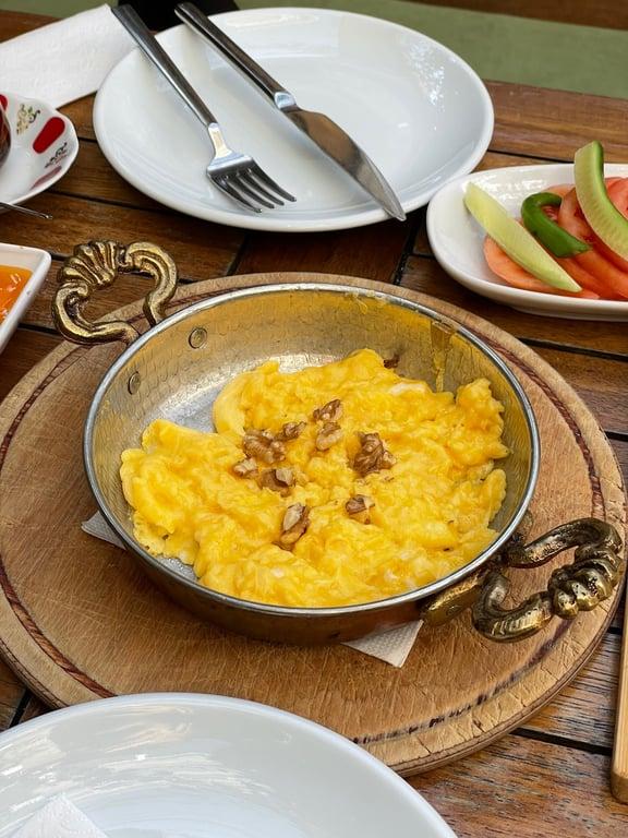 Kahvaltı Naga Putrika fotoğraf 1
