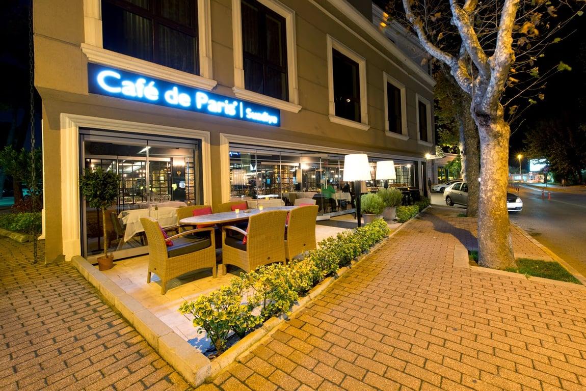 Cafe De Paris - Suadiye fotoğraf 4