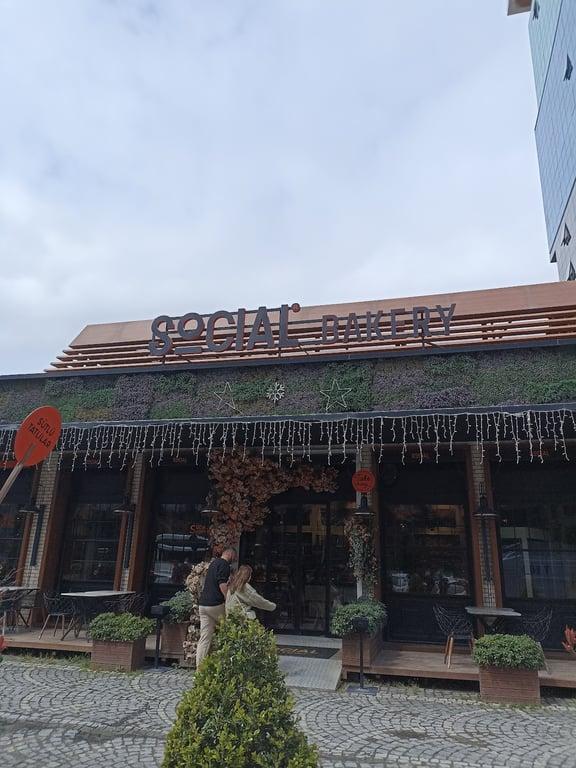 Social Lounge Restaurant Cafe & Bakery fotoğraf 3