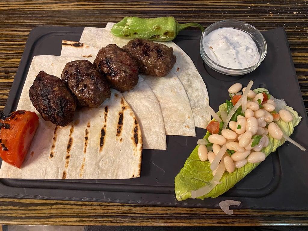 Steak and More Restaurant fotoğraf 5