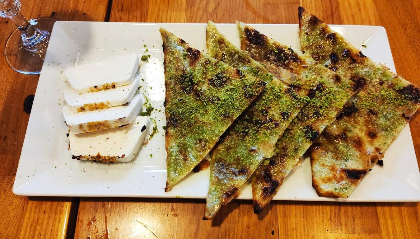 Tiryaki Yeniköy Kebab Restaurant - Sarıyer'in En Gözde Mekanı fotoğraf 12
