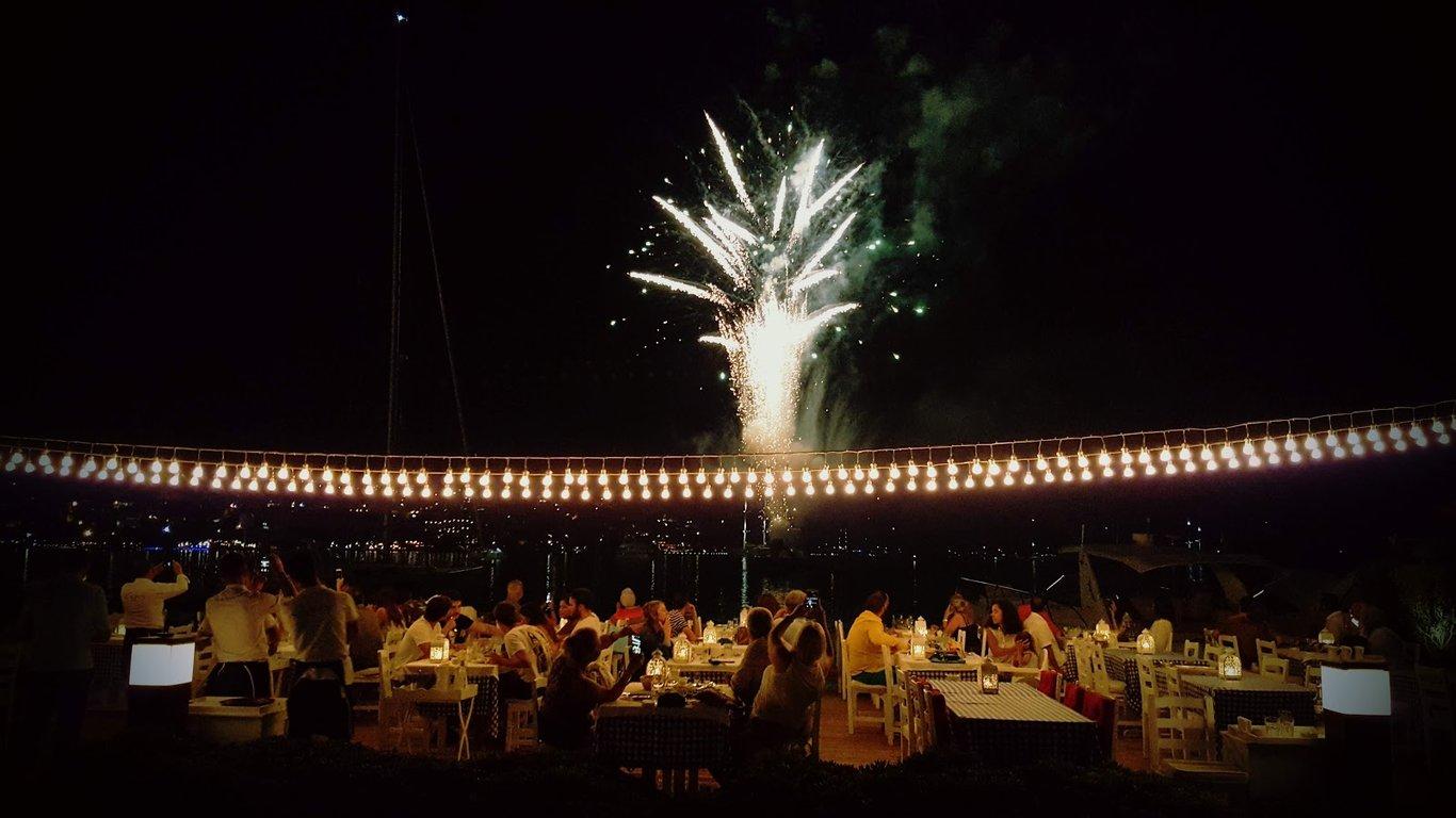 Garo's Restaurant fotoğraf 3
